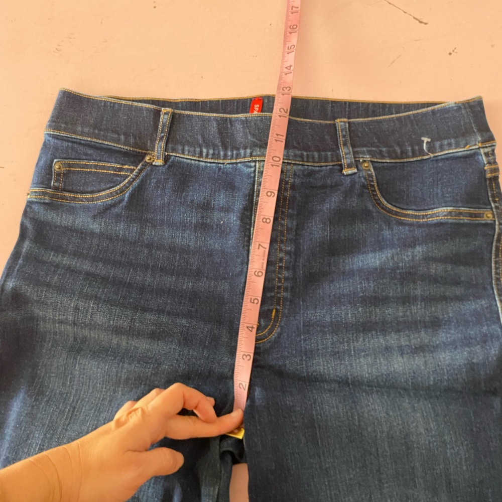 Spanx XL Tall Flare Jeans Slimming Flared Denim Medium Wash Mid High Rise - Picture 8 of 12